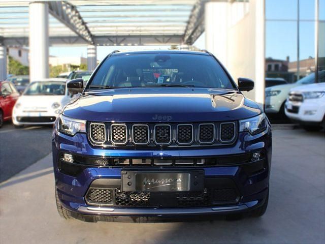 Usata Jeep Compass 180 CV (132 kW) 2021 Blu met. SUV