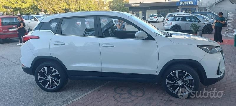 Usata EVO Evo 5 127 CV (93 kW) 2024 Bianco SUV