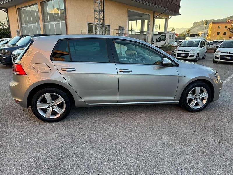 Usata VW Golf VII Highline 110 CV (80 kW) 2014 Grigio Berlina