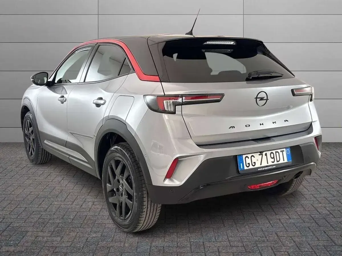 Usata Opel Mokka 101 CV (74 kW) 2022 Grigio SUV