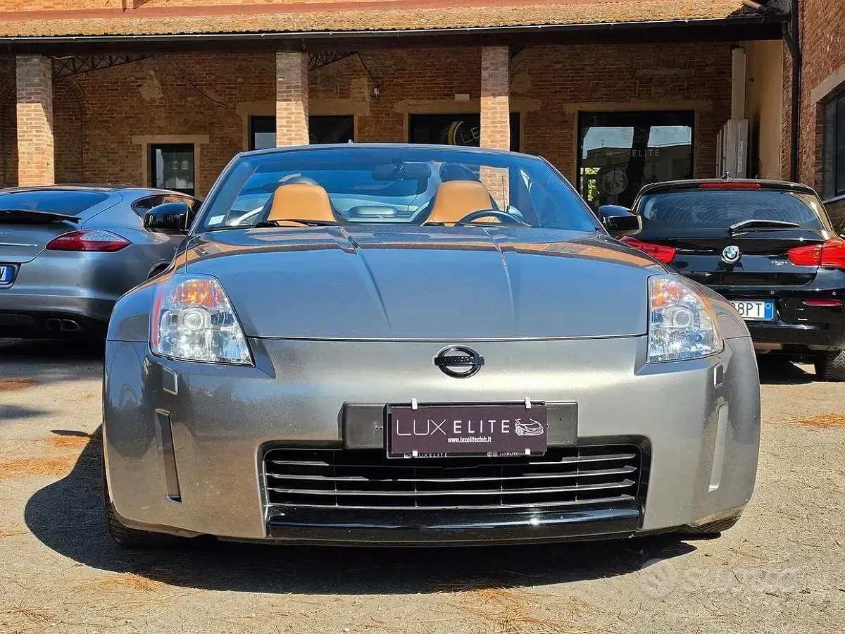Usata Nissan 350Z Premium Edition 280 CV (205 kW) 2005 Grigio Cabrio