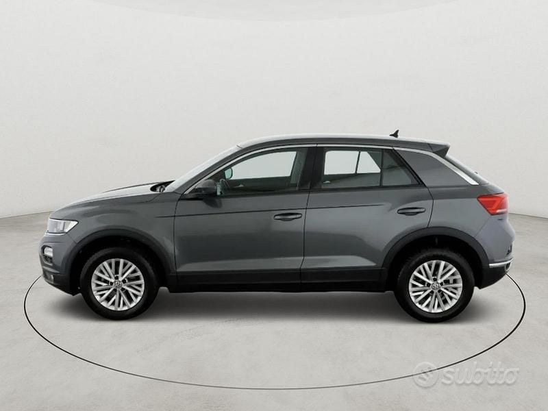 Usata VW T-Roc Advance 116 CV (85 kW) 2019 Grigio SUV