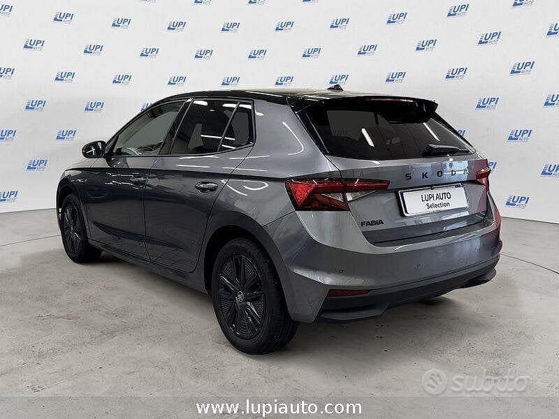 Usata Skoda Fabia 95 CV (69 kW) 2025 Grigio Utilitaria