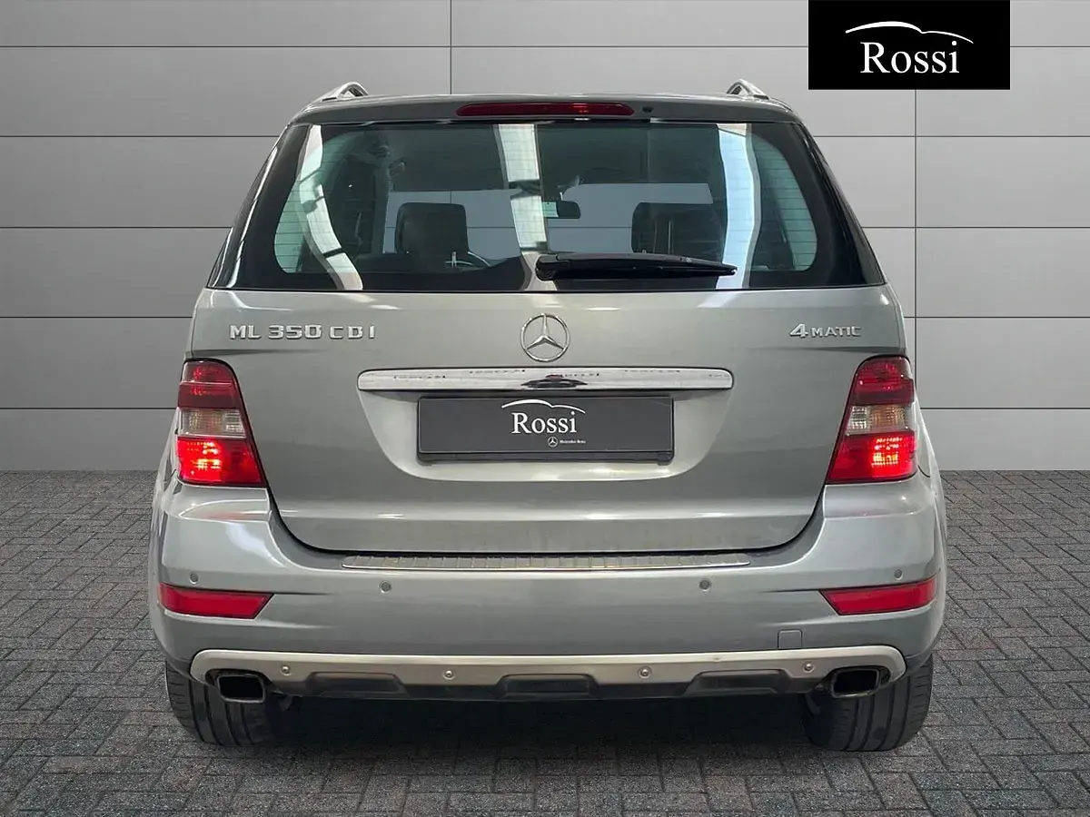 Begagnad Mercedes ML320 224 HK (164 kW) 2010 SUV
