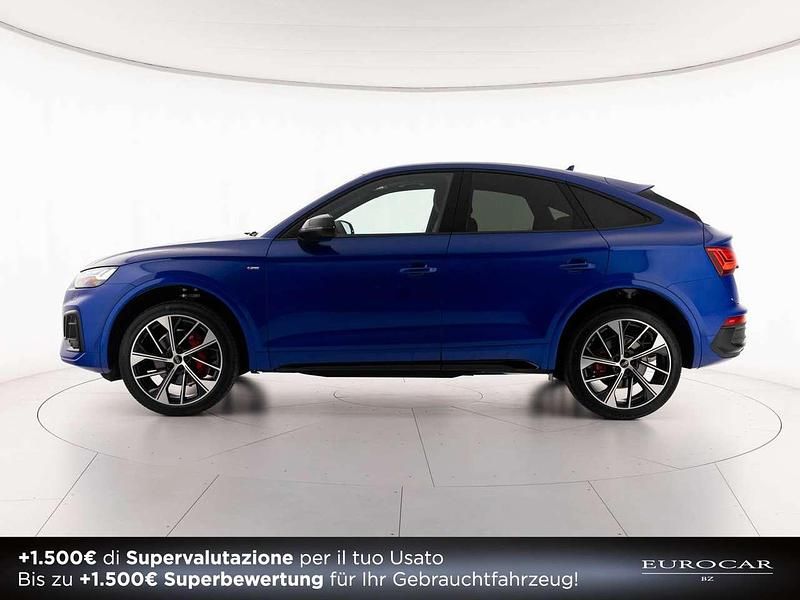 Nuova Audi Q5 Sportback 204 CV (150 kW) 2025 Blu ultra metallizzato SUV