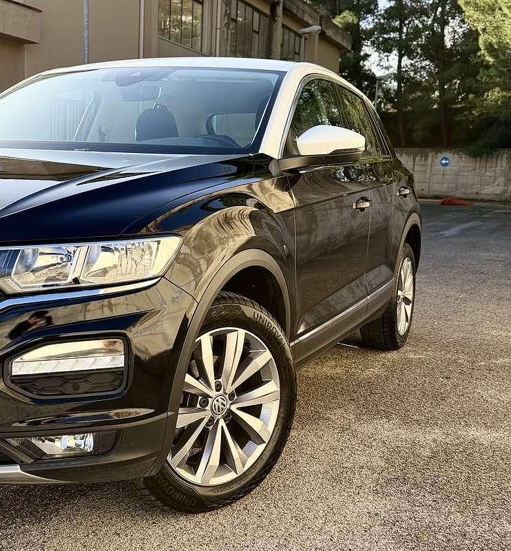 Usata VW T-Roc Business 150 CV (110 kW) 2020 SUV
