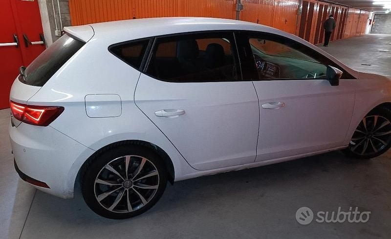 Bianco Usata 2015 Seat Leon FR Berlina | 10.900 € (Super prezzo) - Immagine 1/4