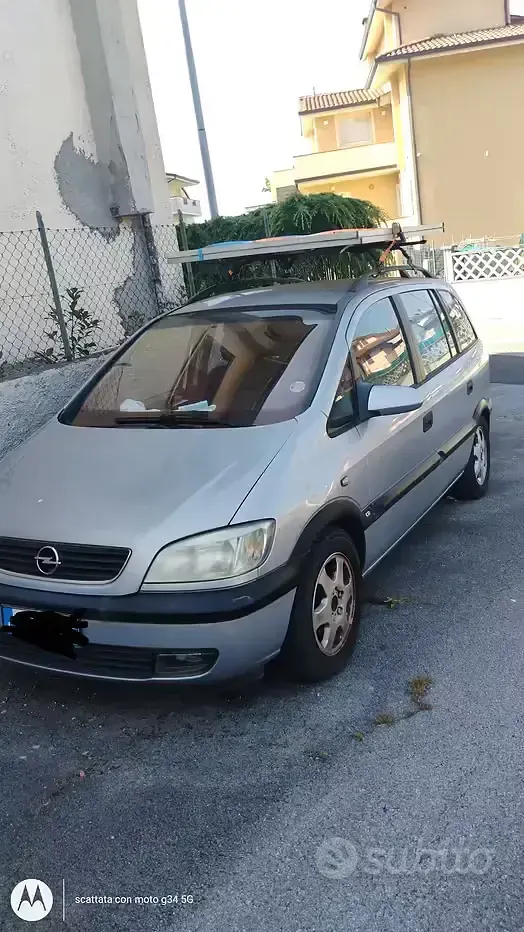 Usata Opel Zafira 116 CV (85 kW) 2000 Monovolume