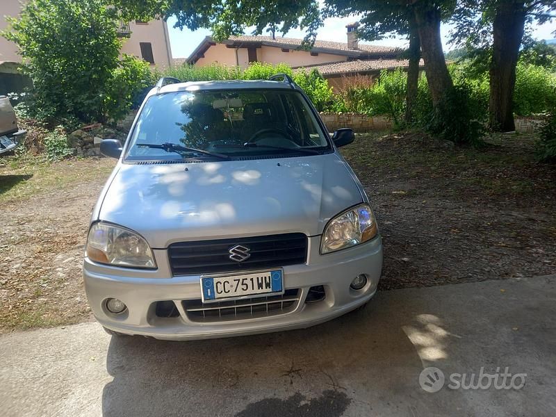 Usata Suzuki Ignis 2002 Grigio Utilitaria