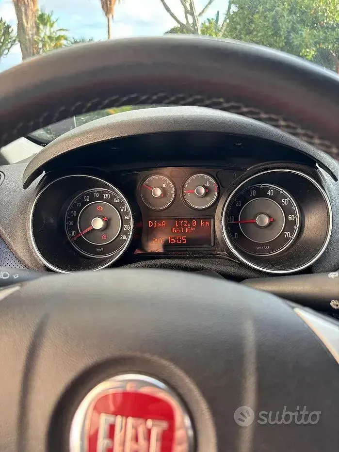 Usata Fiat Punto Evo 85 CV (62 kW) 2013 Bianco Utilitaria