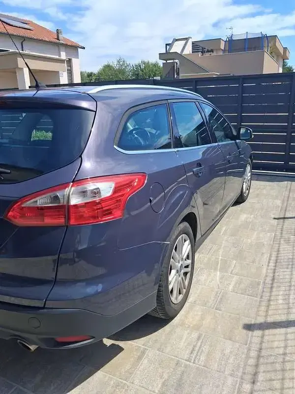 Usata Ford Focus Titanium 116 CV (85 kW) 2012 Blu/azzurro Station wagon