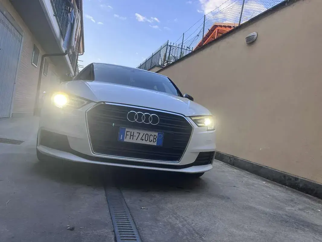 Usata Audi A3 Ambiente 110 CV (80 kW) 2017 Berlina