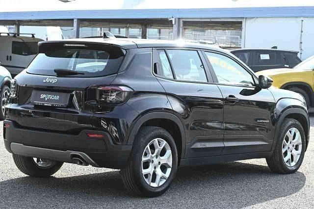 Usata Jeep Avenger Altitude 101 CV (74 kW) 2024 Nero SUV