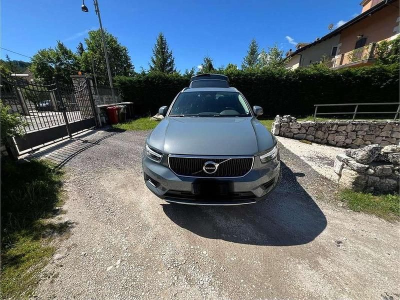 Usata Volvo XC40 Business Edition 150 CV (110 kW) 2021 Grigio SUV