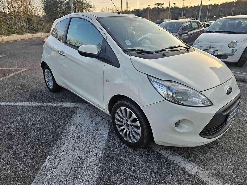 Usata Ford Ka Plus 69 CV (50 kW) 2012 Bianco Utilitaria