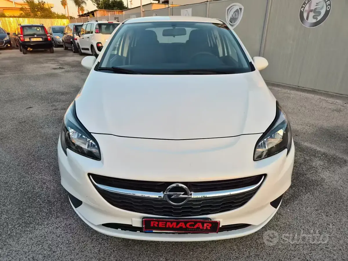 Usata Opel Corsa 90 CV (66 kW) 2018 Bianco Utilitaria