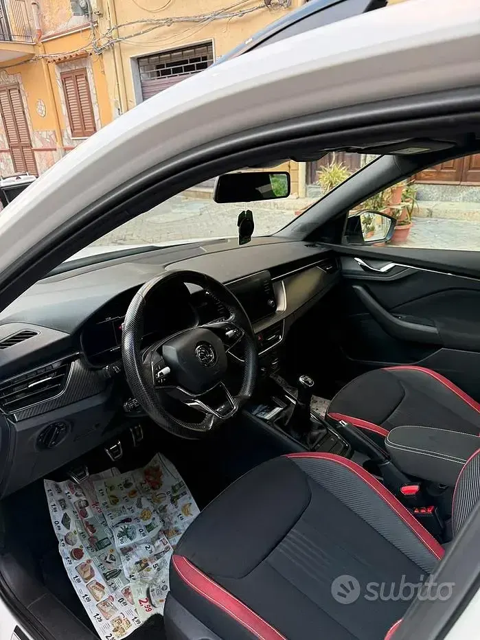 Usata Skoda Kamiq Monte Carlo 110 CV (80 kW) 2021 Bianco SUV
