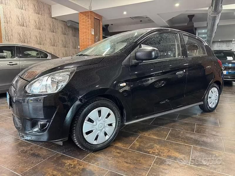 Usata Mitsubishi Space Star 71 CV (52 kW) 2019 Nero Utilitaria