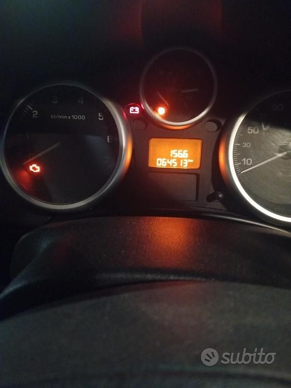 Occasion Peugeot 207 73 ch (53 kW) 2012 Blanc Citadine