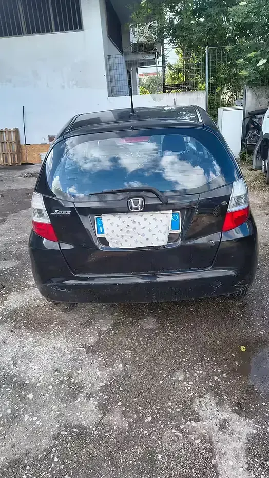 Usata Honda Jazz 99 CV (72 kW) 2009 Nero Utilitaria
