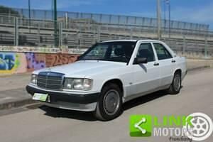 Usata Mercedes 190 122 CV (89 kW) 1989 Bianco Berlina