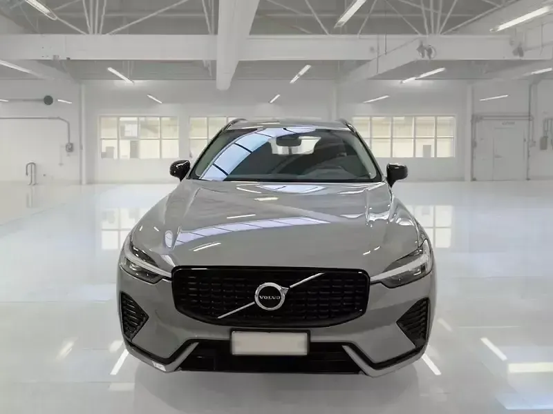 Usata Volvo XC60 Plus 197 CV (144 kW) 2024 SUV