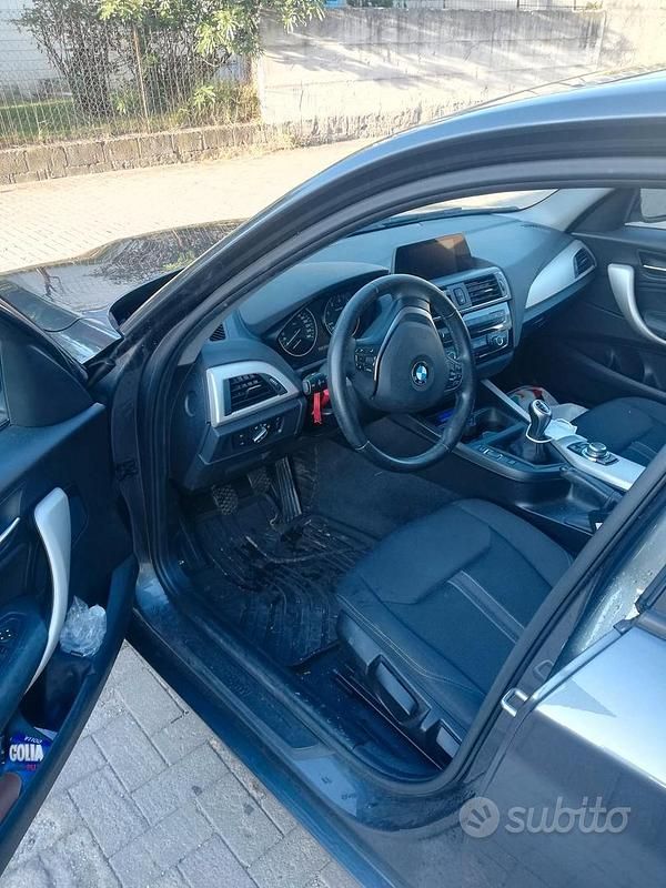 Usata BMW 116 Efficient Dynamics 2016 Grigio Utilitaria