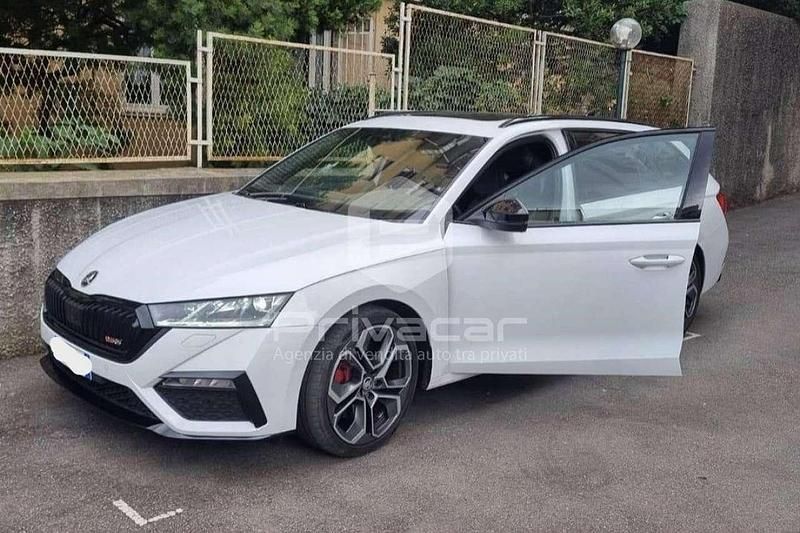 Bianco Usata 2022 Skoda Octavia RS Station wagon | 30.500 € (Super prezzo) - Immagine 1/4