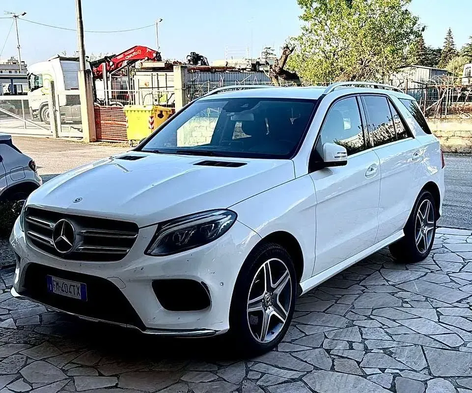 Usata Mercedes GLE250 Premium Plus 204 CV (150 kW) 2018 Bianco SUV