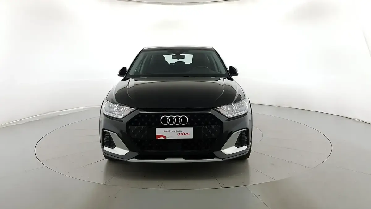 Usata Audi A1 Admired 110 CV (80 kW) 2023 Nero perla SUV