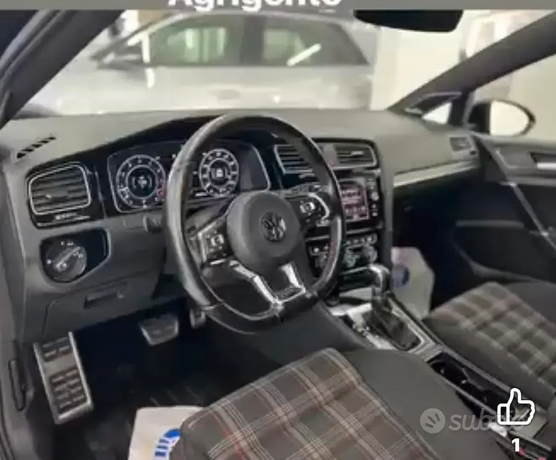 Usata VW Golf VIII GTI 245 CV (180 kW) 2025 Nero Berlina