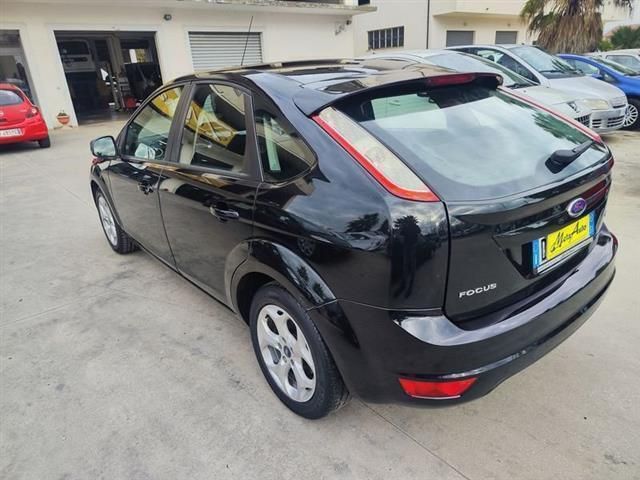 Usata Ford Focus 90 CV (66 kW) 2009 Nessuno Berlina