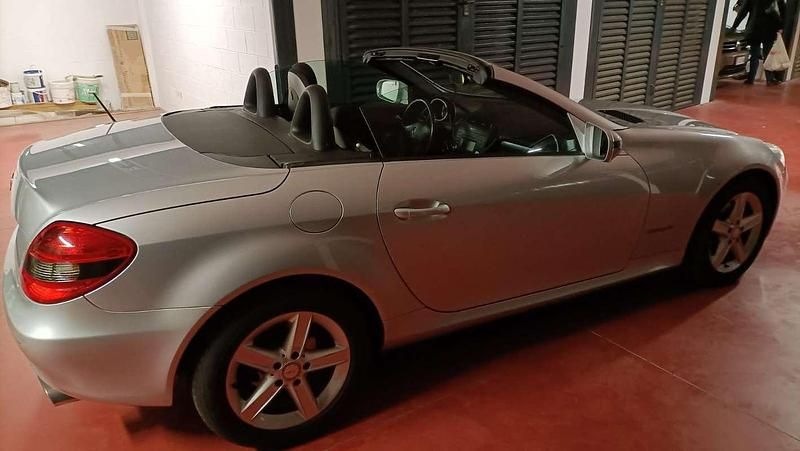 Usata Mercedes SLK200 184 CV (135 kW) 2009 Cabrio