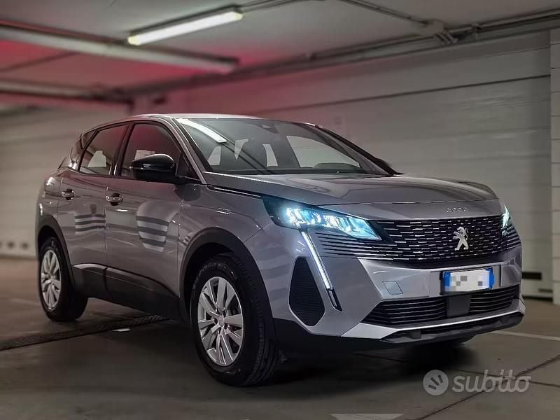 Usata Peugeot 3008 S 130 CV (95 kW) 2024 SUV