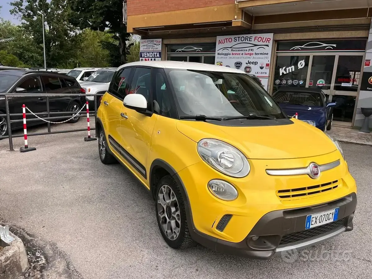 Usata Fiat 500L Trekking 84 CV (61 kW) 2014 Giallo Monovolume