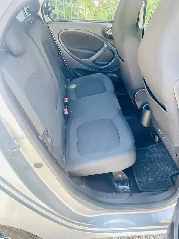 Usata Smart ForFour 71 CV (52 kW) 2018 Utilitaria