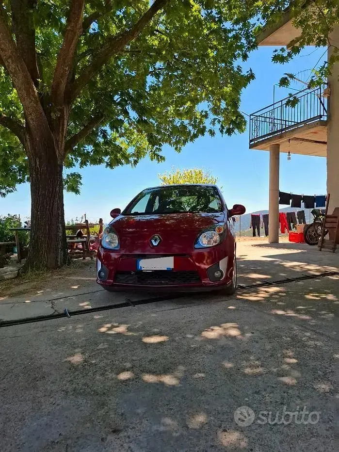 Usata Renault Twingo 75 CV (55 kW) 2009 Rosso Utilitaria