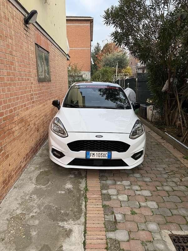 Usata Ford Fiesta ST-Line 86 CV (63 kW) 2018 Berlina