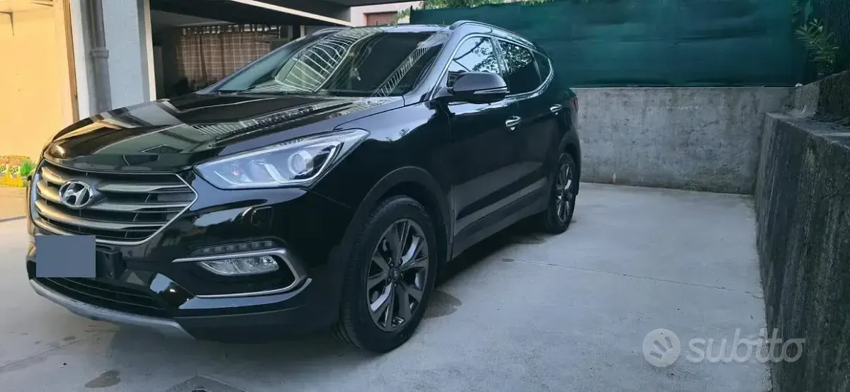 Usata Hyundai Santa Fe 200 CV (147 kW) 2018 Nero SUV