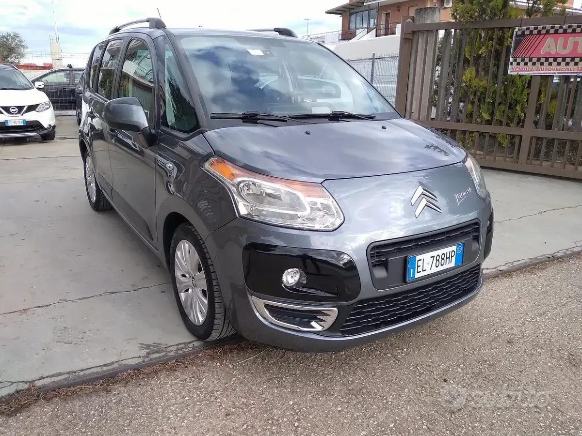 Usata Citroën C3 Picasso Seduction 91 CV (66 kW) 2012 Grigio Monovolume