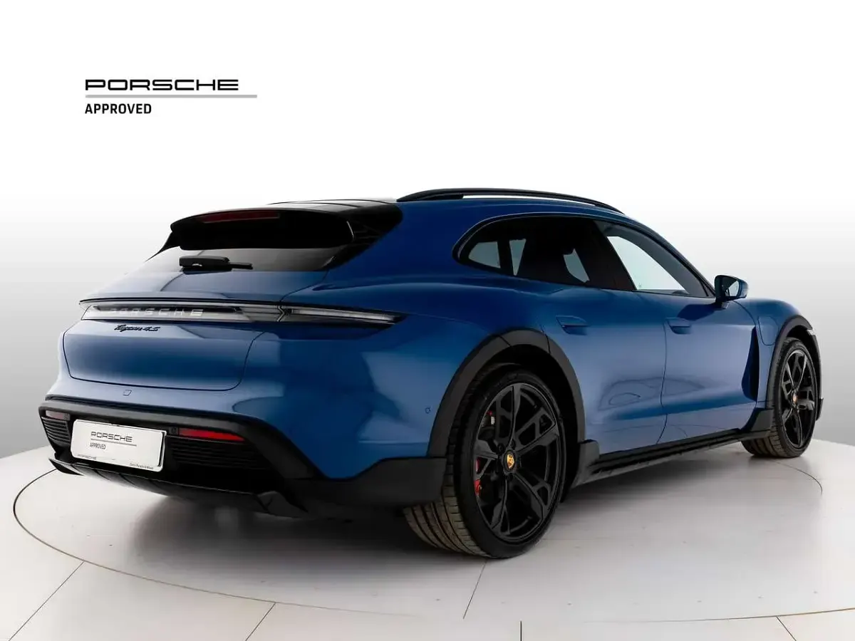 Usata Porsche Taycan Cross Turismo 139 kW (190 CV) 2021 Blu nettuno Station wagon