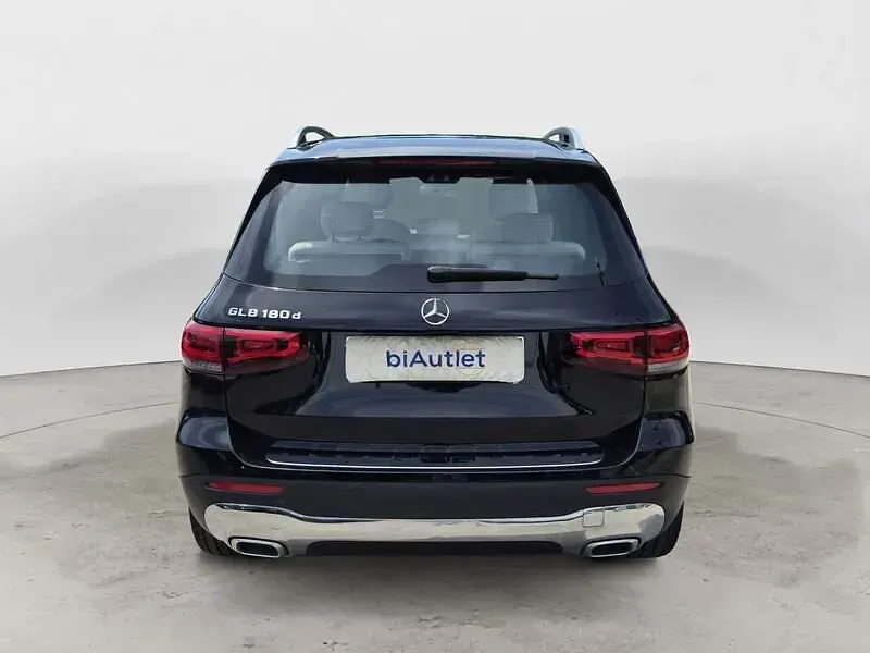 Usata Mercedes GLB180 116 CV (85 kW) 2022 Nero SUV