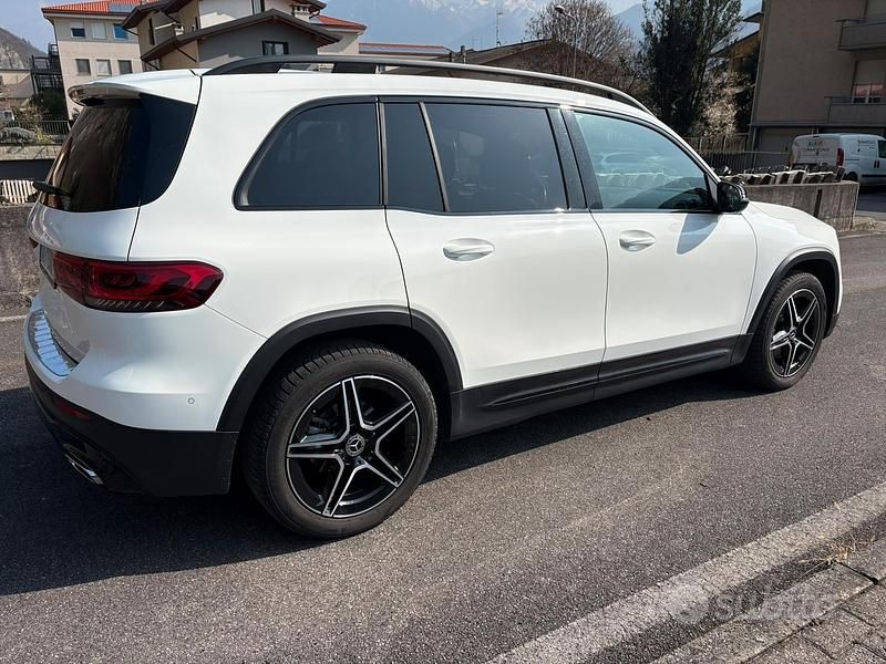 Usata Mercedes GLB200 Premium 150 CV (110 kW) 2022 Bianco SUV