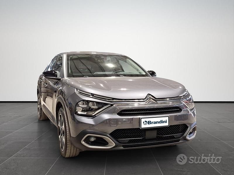 Usata Citroën e-C4 Shine 100 kW (136 CV) 2022 Grigio SUV