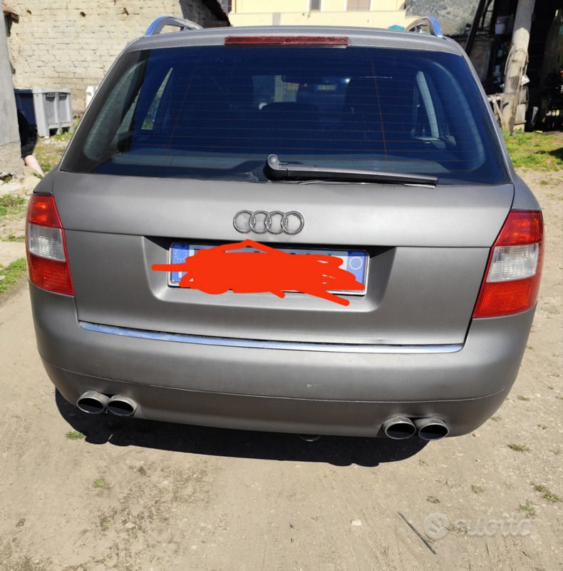 Grigio Usata 2002 Audi A4 Station wagon | 1700 € - Immagine 1/4
