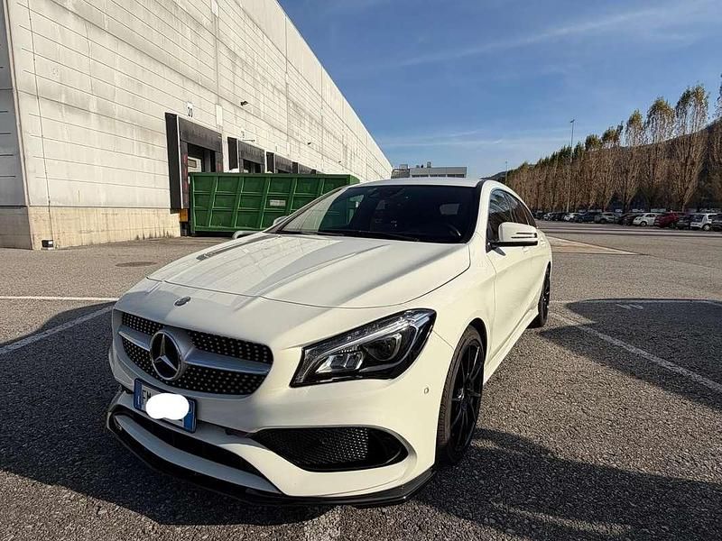Usata Mercedes CLA220 Shooting Brake 177 CV (130 kW) 2017 Bianco Station wagon