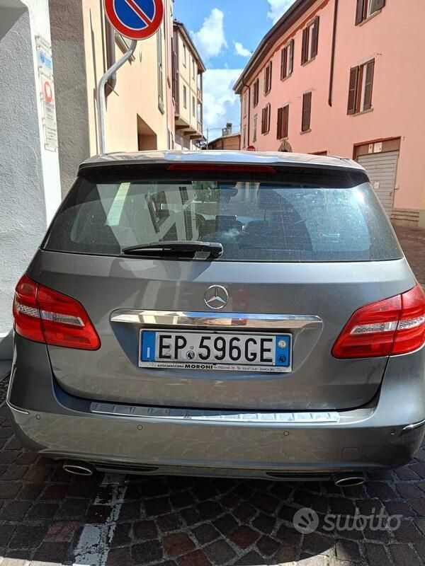 Usato 2013 Mercedes B180 1.7 Diesel 116 CV (10.200 €)