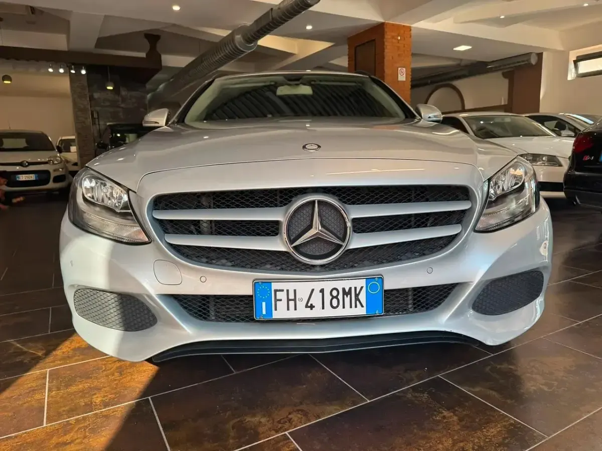 Usata Mercedes C200 Premium 136 CV (100 kW) 2017 Argento Station wagon