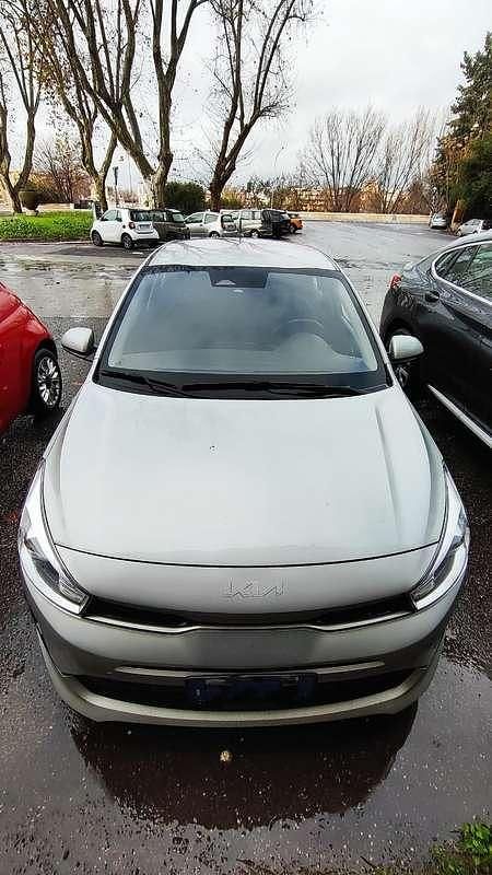 Usata Kia Rio GT-Line 101 CV (74 kW) 2023 Grigio Berlina