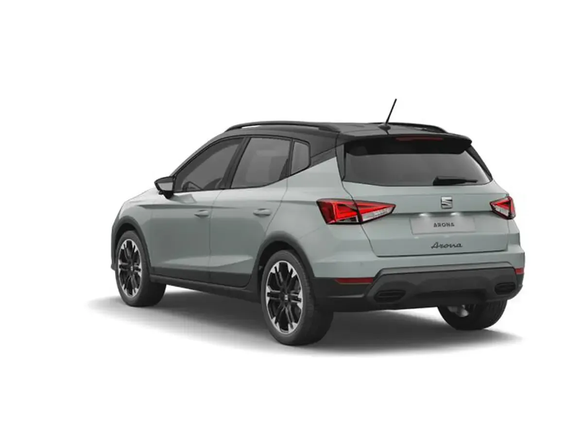 Nuova Seat Arona Black Edition 115 CV (84 kW) 2026 Grigio oniric nero midnight SUV